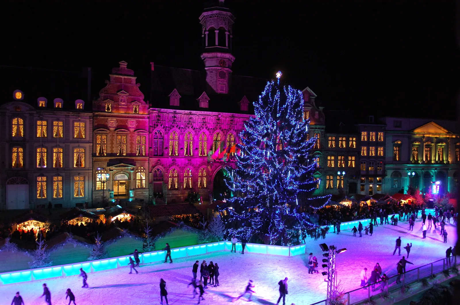 Les huit marchés de Noël les plus attendus en Wallonie - WBT - Joseph Jeanmart - Audrey Morard