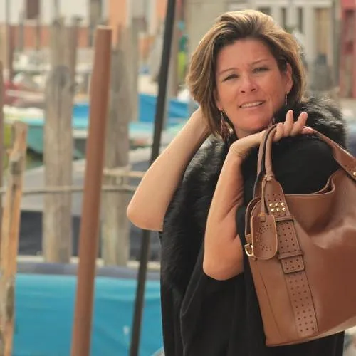 Offrez vous un sac en cuir italien a prix exclusif SoSoir