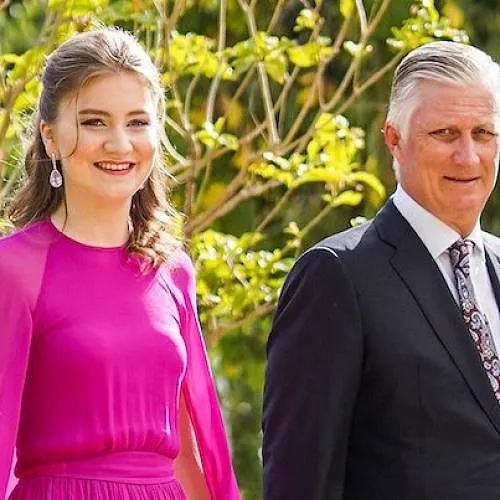 Marque belge couleur audacieuse la robe de la princesse Elisabeth fait sensation en Jordanie SoSoir