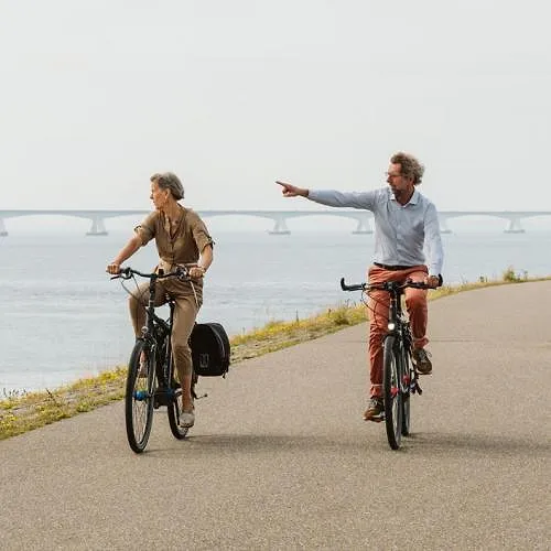 La nouvelle voie cyclable « de port en port » débarque aux Pays-Bas.