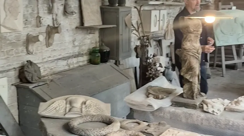 Découvrez l'atelier Ernest Salu avec So Soir